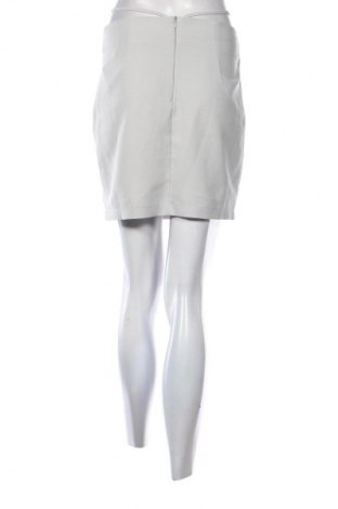 Пола Trendyol, Размер S, Цвят Сив, Цена 3,57 €