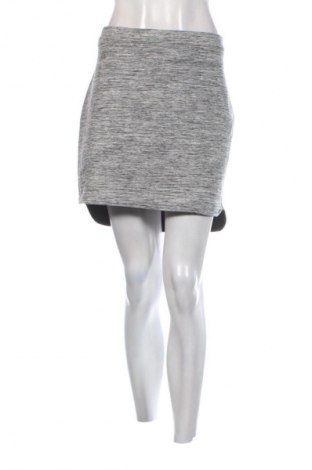 Пола Unbranded, Размер XL, Цвят Сив, Цена 2,04 €