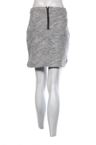 Пола Unbranded, Размер XL, Цвят Сив, Цена 2,04 €