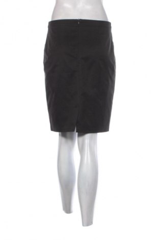 Пола Unbranded, Размер M, Цвят Черен, Цена 2,04 €