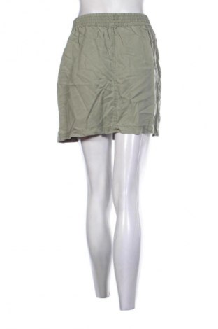 Пола Unbranded, Размер S, Цвят Зелен, Цена 2,04 €