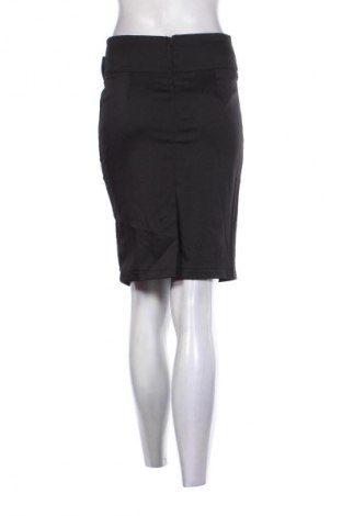 Пола Unbranded, Размер M, Цвят Черен, Цена 2,04 €