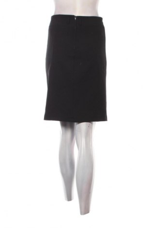 Пола Unbranded, Размер S, Цвят Черен, Цена 2,04 €