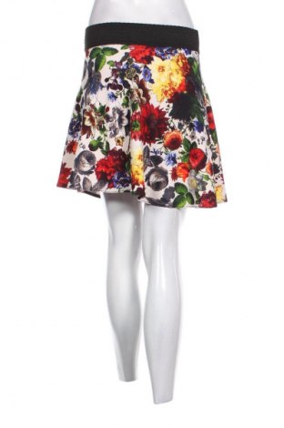 Пола Unbranded, Размер S, Цвят Многоцветен, Цена 2,04 €