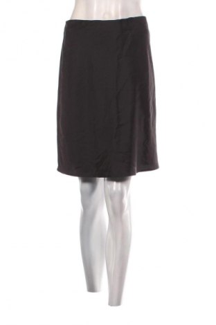 Пола Unbranded, Размер M, Цвят Черен, Цена 2,04 €