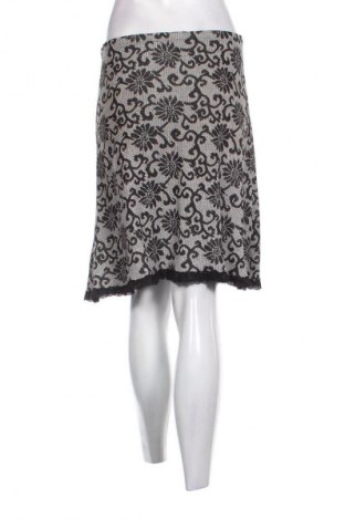 Пола Unbranded, Размер S, Цвят Многоцветен, Цена 2,04 €