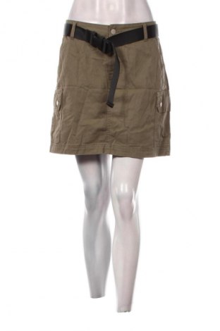 Пола Unbranded, Размер M, Цвят Зелен, Цена 2,04 €