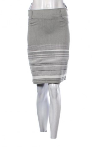 Пола Unbranded, Размер S, Цвят Многоцветен, Цена 3,57 €