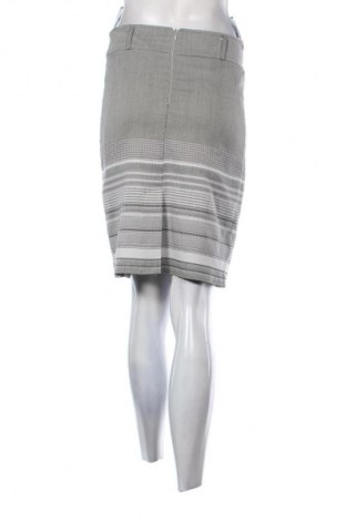 Пола Unbranded, Размер S, Цвят Многоцветен, Цена 3,57 €