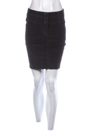 Пола Unbranded, Размер S, Цвят Кафяв, Цена 2,04 €