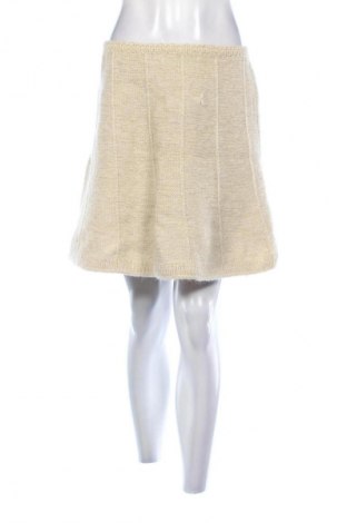 Пола Unbranded, Размер M, Цвят Бежов, Цена 4,09 €