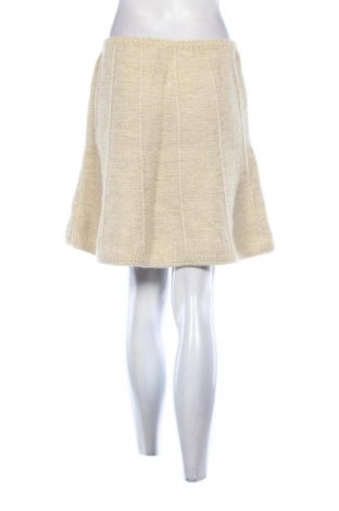 Пола Unbranded, Размер M, Цвят Бежов, Цена 4,09 €