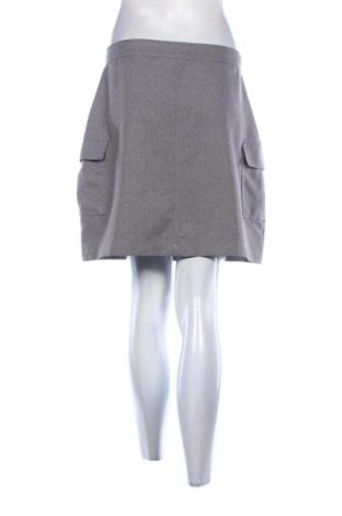 Пола Unbranded, Размер M, Цвят Сив, Цена 4,60 €