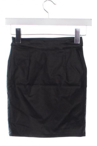 Пола VILA, Размер XS, Цвят Черен, Цена 2,04 €