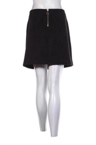 Пола Vero Moda, Размер L, Цвят Черен, Цена 2,04 €