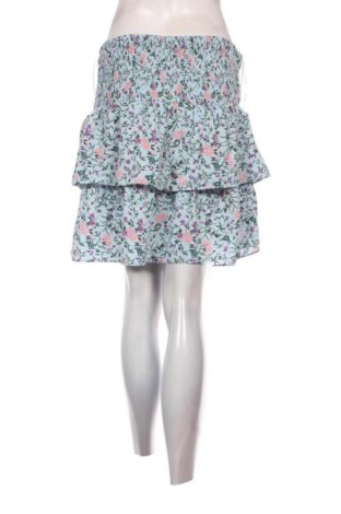 Пола Vero Moda, Размер L, Цвят Многоцветен, Цена 2,04 €