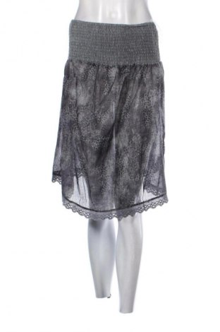 Пола Yes! Miss, Размер M, Цвят Многоцветен, Цена 2,04 €