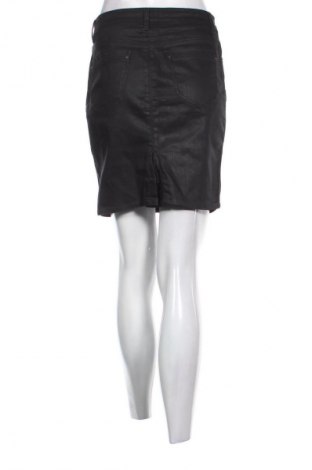 Пола Zara, Размер M, Цвят Черен, Цена 7,86 €