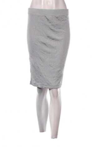 Пола Zucchero, Размер M, Цвят Сив, Цена 2,04 €