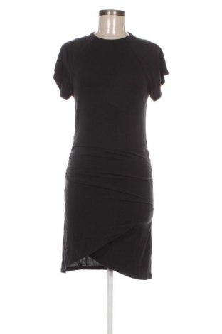 Šaty  About You, Velikost M, Barva Černá, Cena  269,00 Kč