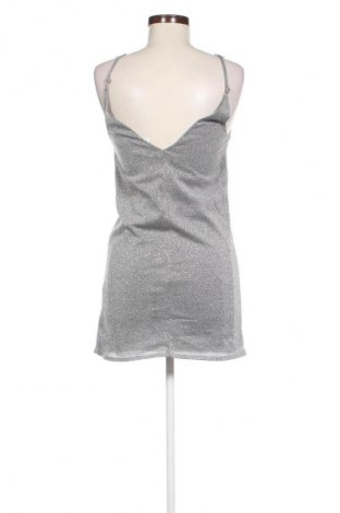 Рокля Bershka, Размер S, Цвят Сребрист, Цена 3,06 €