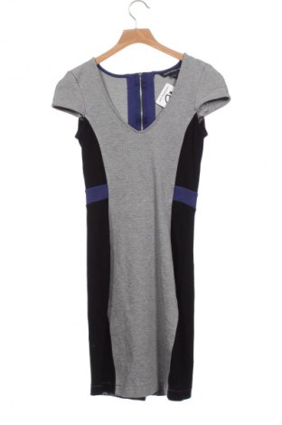 Sukienka French Connection, Rozmiar S, Kolor Kolorowy, Cena 24,99 zł