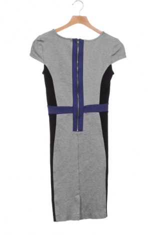 Sukienka French Connection, Rozmiar S, Kolor Kolorowy, Cena 24,99 zł