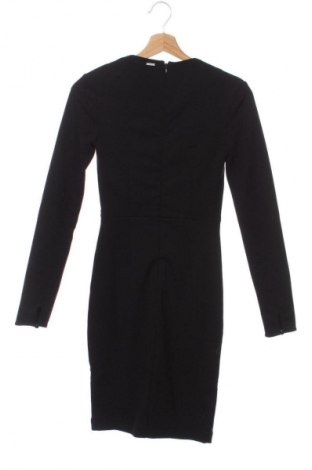Рокля Guess, Размер XS, Цвят Черен, Цена 26,07 €
