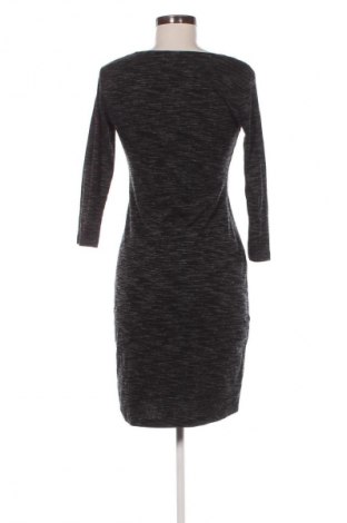 Рокля H&M L.O.G.G., Размер M, Цвят Многоцветен, Цена 2,04 €