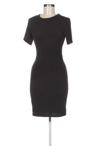 Šaty  H&M Divided, Velikost S, Barva Černá, Cena  89,00 Kč