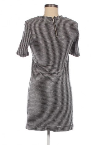 Šaty  H&M Divided, Velikost S, Barva Vícebarevné, Cena  49,00 Kč