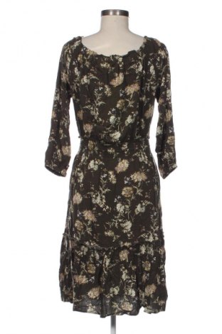 Рокля H&M L.O.G.G., Размер M, Цвят Многоцветен, Цена 5,62 €