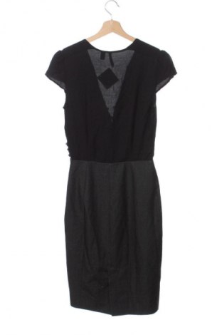 Рокля Mandarina Duck, Размер S, Цвят Черен, Цена 3,57 €