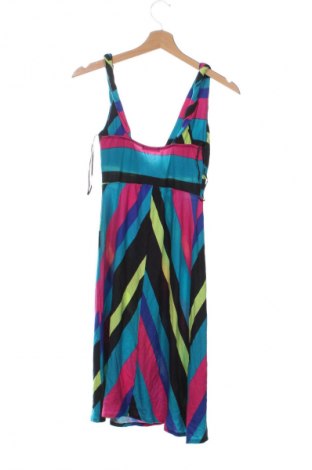 Šaty  Sisters Point, Velikost XS, Barva Vícebarevné, Cena  49,00 Kč