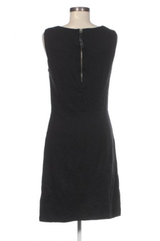 Ruha Street One, Méret M, Szín Fekete, Ár 2 039 Ft