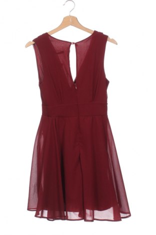 Sukienka TFNC London, Rozmiar XS, Kolor Czerwony, Cena 47,99 zł