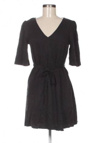 Šaty  VILA, Velikost S, Barva Černá, Cena  269,00 Kč