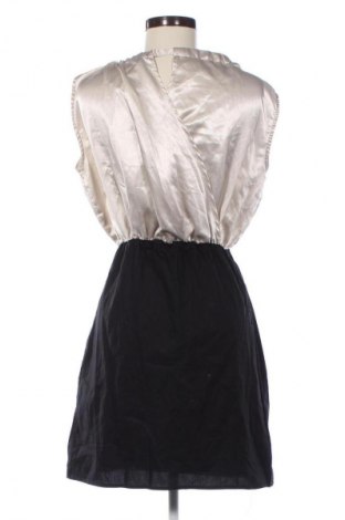 Šaty  Vero Moda, Velikost M, Barva Vícebarevné, Cena  199,00 Kč