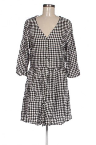 Kleid Yessica, Größe M, Farbe Mehrfarbig, Preis € 1,99