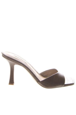 Pantolette Guess, Größe 39, Farbe Braun, Preis € 43,99, #136626621