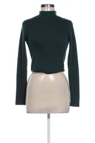 Дамска блуза Bershka, Размер S, Цвят Зелен, Цена 10,00 €