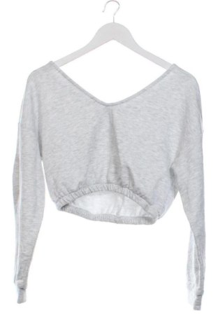 Damen Shirt Bershka, Größe XS, Farbe Grau, Preis 12,99 €