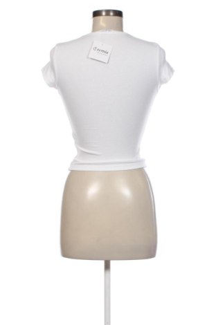Дамска блуза Bershka, Размер S, Цвят Бял, Цена 13,29 €