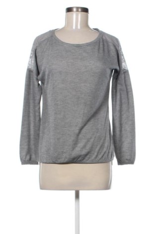 Bluză de femei Bershka, Mărime M, Culoare Gri, Preț 52,13 Lei, #136654122