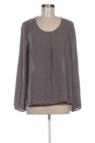 Damen Shirt Esprit, Größe M, Farbe Grau, Preis 22,99 €, #136644056