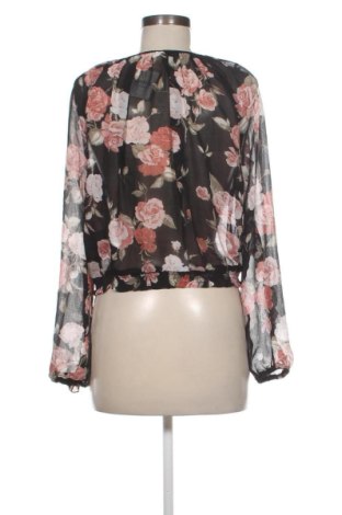 Дамска блуза H&M Divided, Размер XL, Цвят Многоцветен, Цена 10,00 €