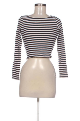 Damen Shirt H&M Divided, Größe S, Farbe Mehrfarbig, Preis 9,99 €, #136668237