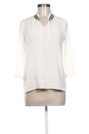 Bluză de femei Lola & Liza, Mărime XS, Culoare Alb, Preț 243,09 Lei