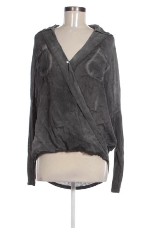 Damen Shirt NU Denmark, Größe M, Farbe Grau, Preis 42,00 €