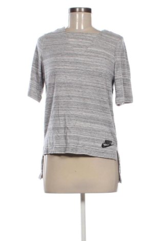 Дамска блуза Nike, Размер S, Цвят Сив, Цена 21,00 €